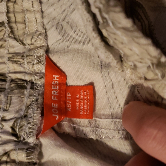 ๐2 for $15๐ cute cactus shorts - Picture 3 of 3